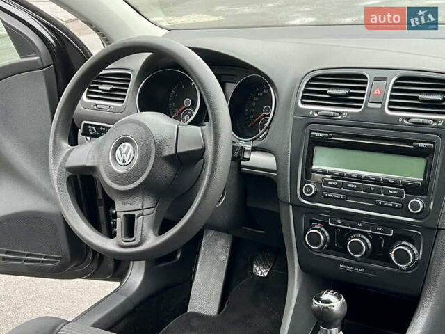 Бежевый Фольксваген Гольф, объемом двигателя 1.4 л и пробегом 206 тыс. км за 6600 $, фото 43 на Automoto.ua