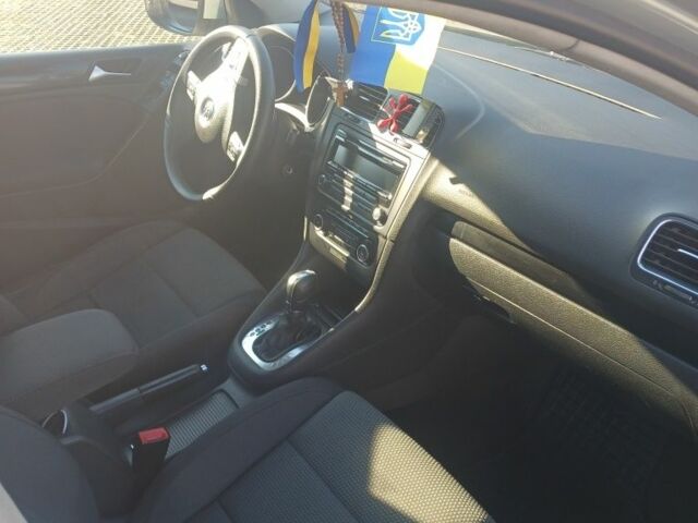 Бежевий Фольксваген Гольф, об'ємом двигуна 0 л та пробігом 301 тис. км за 8500 $, фото 4 на Automoto.ua