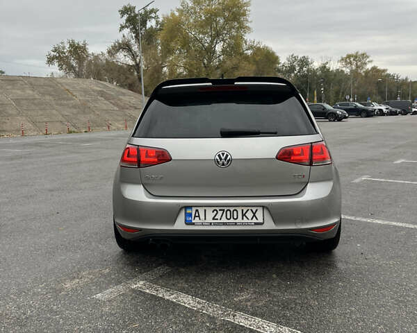 Бежевый Фольксваген Гольф, объемом двигателя 1.97 л и пробегом 286 тыс. км за 13300 $, фото 3 на Automoto.ua