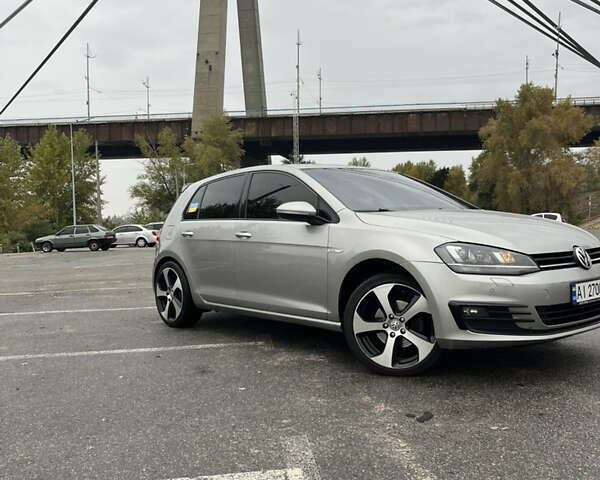 Бежевый Фольксваген Гольф, объемом двигателя 1.97 л и пробегом 291 тыс. км за 11500 $, фото 1 на Automoto.ua