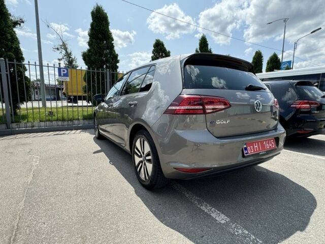 Бежевий Фольксваген Гольф, об'ємом двигуна 0 л та пробігом 115 тис. км за 8999 $, фото 2 на Automoto.ua