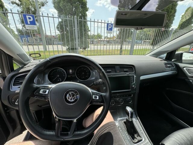 Бежевий Фольксваген Гольф, об'ємом двигуна 0 л та пробігом 115 тис. км за 8999 $, фото 7 на Automoto.ua