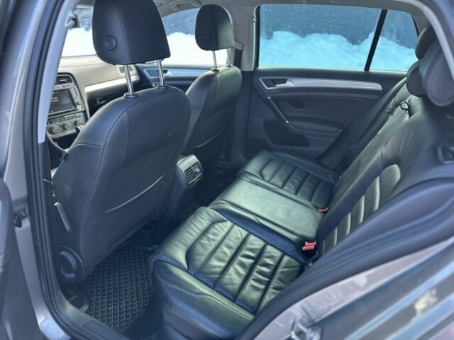 Бежевый Фольксваген Гольф, объемом двигателя 0 л и пробегом 162 тыс. км за 7700 $, фото 6 на Automoto.ua