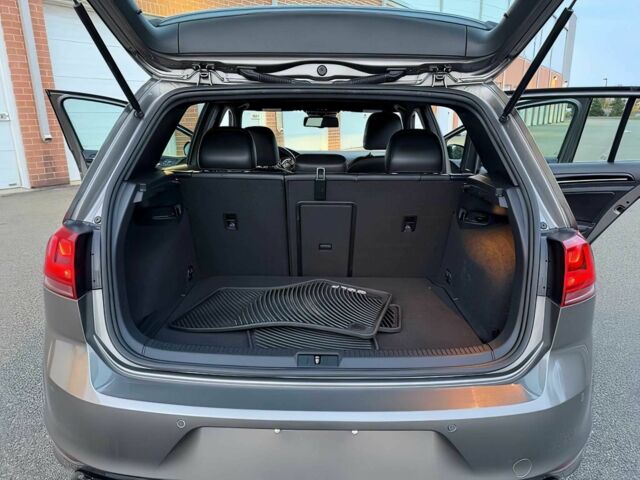 Бежевый Фольксваген Гольф, объемом двигателя 2 л и пробегом 72 тыс. км за 8800 $, фото 14 на Automoto.ua