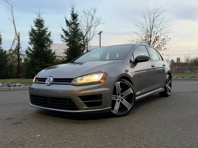 Бежевый Фольксваген Гольф, объемом двигателя 2 л и пробегом 72 тыс. км за 8800 $, фото 2 на Automoto.ua