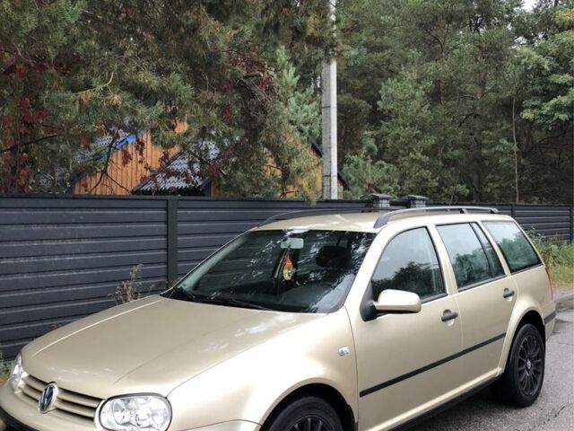 Фольксваген Гольф 2003 у Борисполе на Automoto.ua Бежевий Фольксваген Гольф, об'ємом двигуна 1.9 л та пробігом 310 тис. км за 2750 $, фото 1 на Automoto.ua