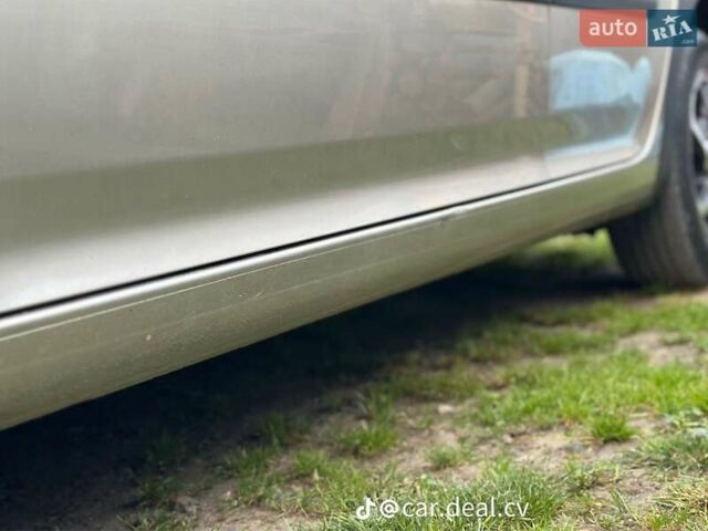 Бежевый Фольксваген Гольф, объемом двигателя 1.4 л и пробегом 180 тыс. км за 6000 $, фото 1 на Automoto.ua