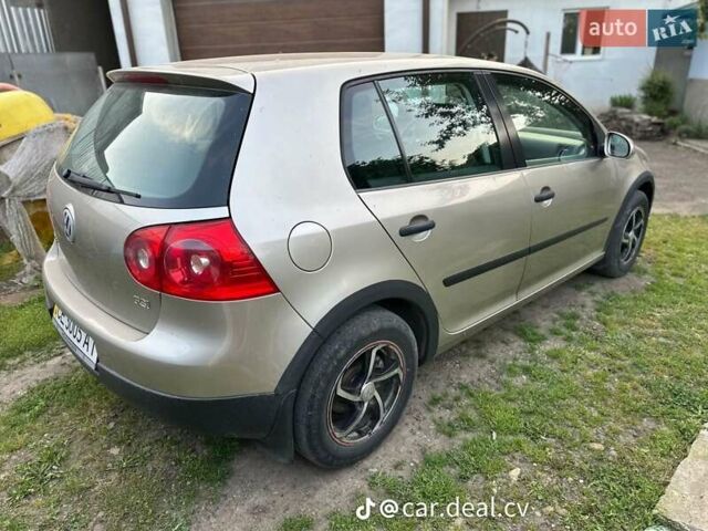 Бежевый Фольксваген Гольф, объемом двигателя 1.4 л и пробегом 180 тыс. км за 6000 $, фото 14 на Automoto.ua