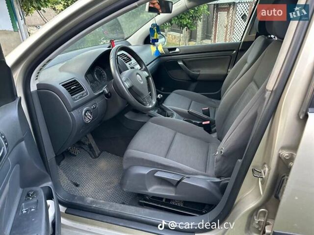 Бежевый Фольксваген Гольф, объемом двигателя 1.4 л и пробегом 180 тыс. км за 6000 $, фото 19 на Automoto.ua