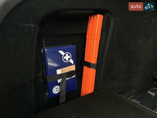 Бежевый Фольксваген Гольф, объемом двигателя 1.4 л и пробегом 149 тыс. км за 7200 $, фото 17 на Automoto.ua