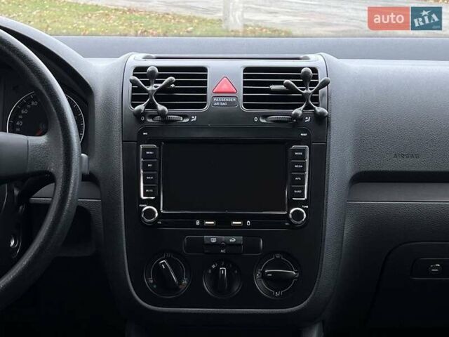 Бежевый Фольксваген Гольф, объемом двигателя 1.4 л и пробегом 149 тыс. км за 7200 $, фото 9 на Automoto.ua