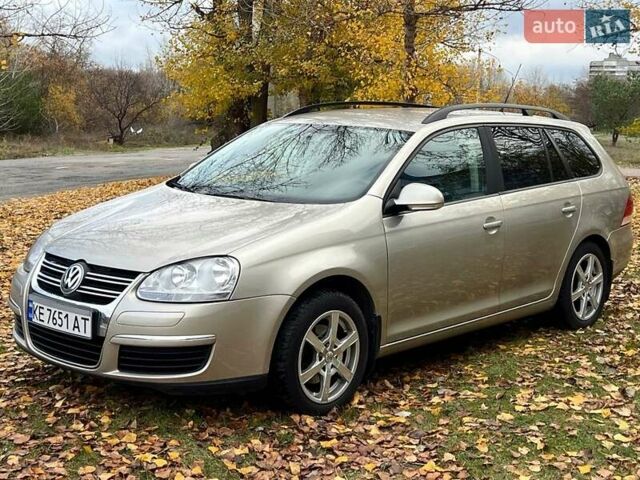 Бежевый Фольксваген Гольф, объемом двигателя 1.4 л и пробегом 149 тыс. км за 7200 $, фото 2 на Automoto.ua