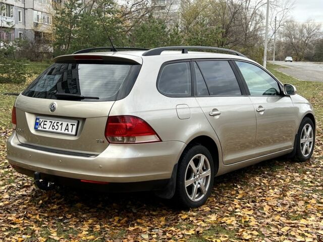 Бежевий Фольксваген Гольф, об'ємом двигуна 1.4 л та пробігом 149 тис. км за 7200 $, фото 5 на Automoto.ua