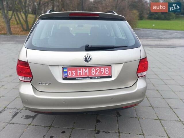 Бежевый Фольксваген Гольф, объемом двигателя 1.4 л и пробегом 248 тыс. км за 6800 $, фото 5 на Automoto.ua