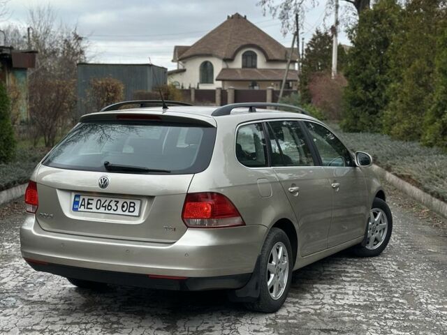 Бежевый Фольксваген Гольф, объемом двигателя 1.4 л и пробегом 239 тыс. км за 6300 $, фото 5 на Automoto.ua