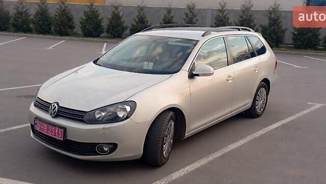 Бежевий Фольксваген Гольф, об'ємом двигуна 1.4 л та пробігом 230 тис. км за 7600 $, фото 1 на Automoto.ua