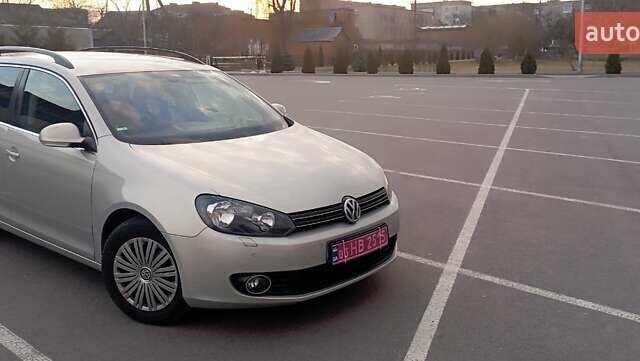 Бежевий Фольксваген Гольф, об'ємом двигуна 1.4 л та пробігом 230 тис. км за 7600 $, фото 11 на Automoto.ua