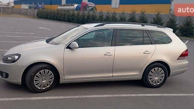 Бежевий Фольксваген Гольф, об'ємом двигуна 1.4 л та пробігом 230 тис. км за 7600 $, фото 2 на Automoto.ua