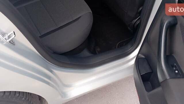 Бежевий Фольксваген Гольф, об'ємом двигуна 1.4 л та пробігом 230 тис. км за 7600 $, фото 19 на Automoto.ua