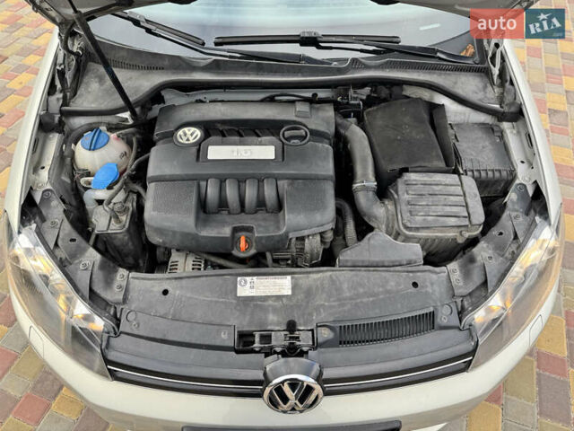 Бежевый Фольксваген Гольф, объемом двигателя 1.6 л и пробегом 174 тыс. км за 7999 $, фото 61 на Automoto.ua