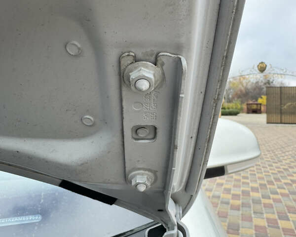 Бежевый Фольксваген Гольф, объемом двигателя 1.6 л и пробегом 174 тыс. км за 7999 $, фото 64 на Automoto.ua