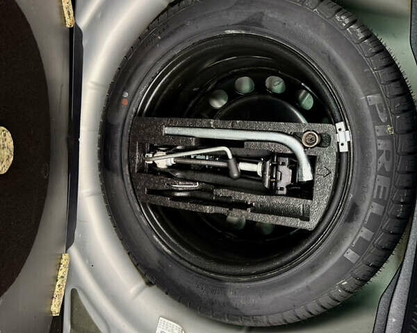 Бежевый Фольксваген Гольф, объемом двигателя 1.4 л и пробегом 200 тыс. км за 6599 $, фото 29 на Automoto.ua