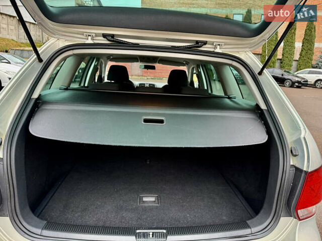 Бежевый Фольксваген Гольф, объемом двигателя 1.4 л и пробегом 200 тыс. км за 6599 $, фото 28 на Automoto.ua