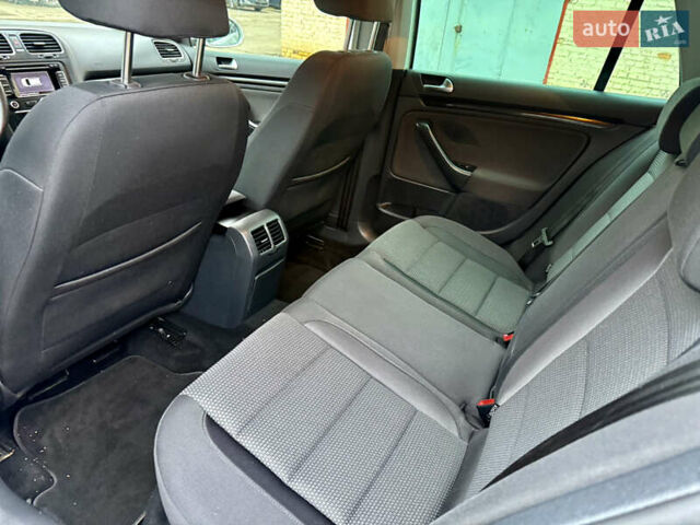 Бежевый Фольксваген Гольф, объемом двигателя 1.4 л и пробегом 166 тыс. км за 6499 $, фото 17 на Automoto.ua