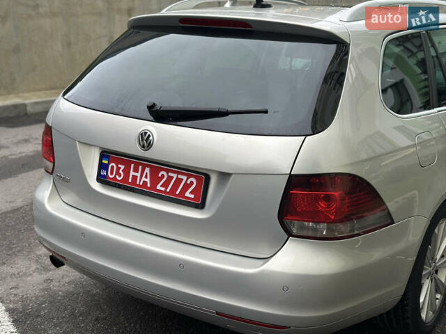 Бежевий Фольксваген Гольф, об'ємом двигуна 1.6 л та пробігом 280 тис. км за 7450 $, фото 7 на Automoto.ua
