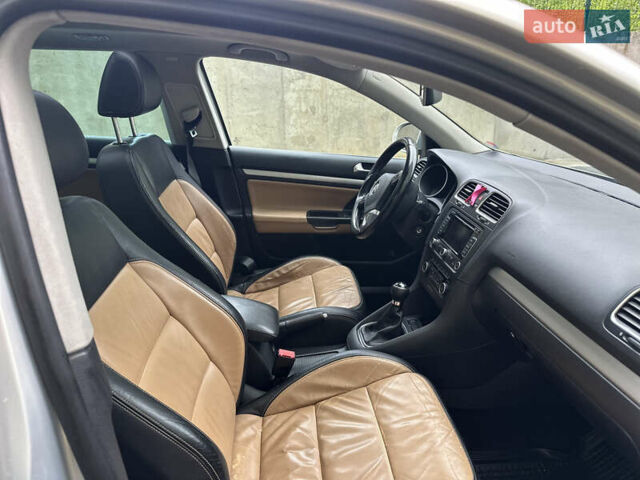 Бежевий Фольксваген Гольф, об'ємом двигуна 1.6 л та пробігом 280 тис. км за 7450 $, фото 40 на Automoto.ua