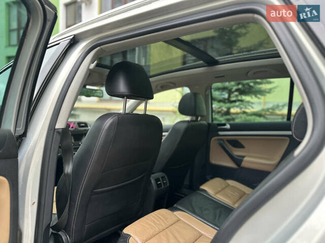 Бежевий Фольксваген Гольф, об'ємом двигуна 1.6 л та пробігом 280 тис. км за 7450 $, фото 27 на Automoto.ua