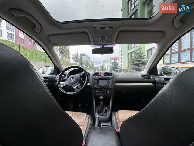 Бежевий Фольксваген Гольф, об'ємом двигуна 1.6 л та пробігом 280 тис. км за 7450 $, фото 35 на Automoto.ua