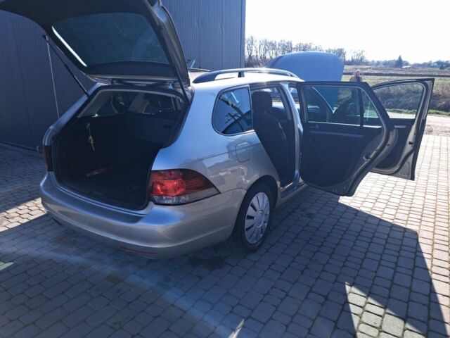 Бежевый Фольксваген Гольф, объемом двигателя 1.4 л и пробегом 247 тыс. км за 6300 $, фото 11 на Automoto.ua