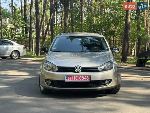Бежевый Фольксваген Гольф, объемом двигателя 1.6 л и пробегом 240 тыс. км за 8700 $, фото 8 на Automoto.ua