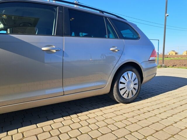 Бежевый Фольксваген Гольф, объемом двигателя 1.4 л и пробегом 247 тыс. км за 6300 $, фото 19 на Automoto.ua