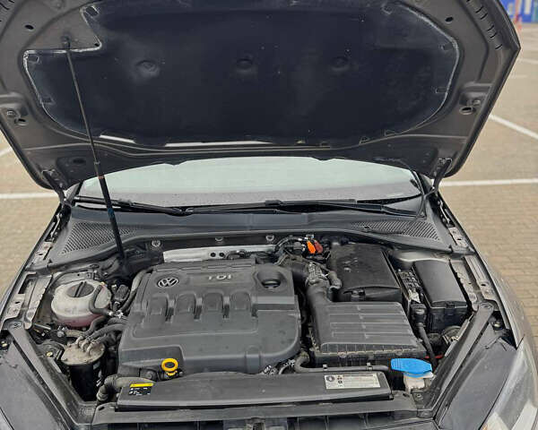 Бежевый Фольксваген Гольф, объемом двигателя 1.6 л и пробегом 215 тыс. км за 11300 $, фото 10 на Automoto.ua