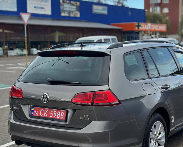 Бежевый Фольксваген Гольф, объемом двигателя 1.6 л и пробегом 215 тыс. км за 11300 $, фото 6 на Automoto.ua