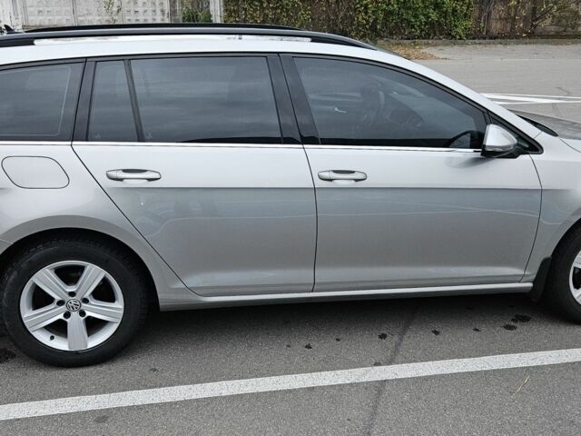 Бежевый Фольксваген Гольф, объемом двигателя 2 л и пробегом 101 тыс. км за 13500 $, фото 4 на Automoto.ua