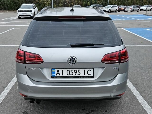 Бежевый Фольксваген Гольф, объемом двигателя 2 л и пробегом 101 тыс. км за 13500 $, фото 5 на Automoto.ua