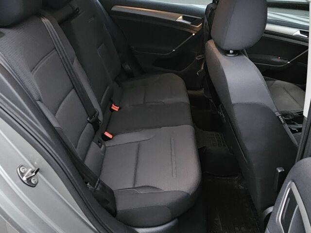 Бежевый Фольксваген Гольф, объемом двигателя 2 л и пробегом 101 тыс. км за 13500 $, фото 8 на Automoto.ua