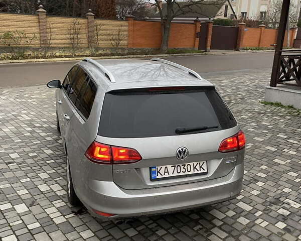 Бежевый Фольксваген Гольф, объемом двигателя 1.4 л и пробегом 265 тыс. км за 11200 $, фото 4 на Automoto.ua