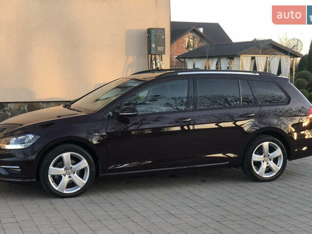 Бежевый Фольксваген Гольф, объемом двигателя 1.6 л и пробегом 206 тыс. км за 13700 $, фото 2 на Automoto.ua