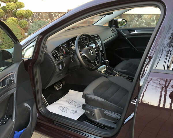 Бежевый Фольксваген Гольф, объемом двигателя 1.6 л и пробегом 206 тыс. км за 13700 $, фото 27 на Automoto.ua