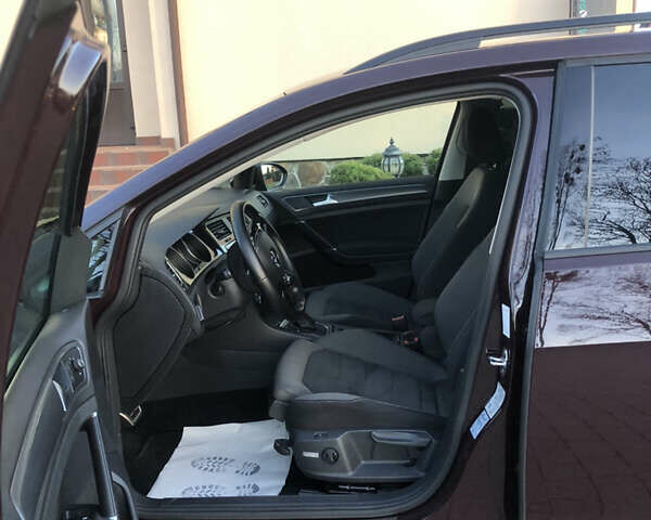 Бежевый Фольксваген Гольф, объемом двигателя 1.6 л и пробегом 206 тыс. км за 13700 $, фото 26 на Automoto.ua