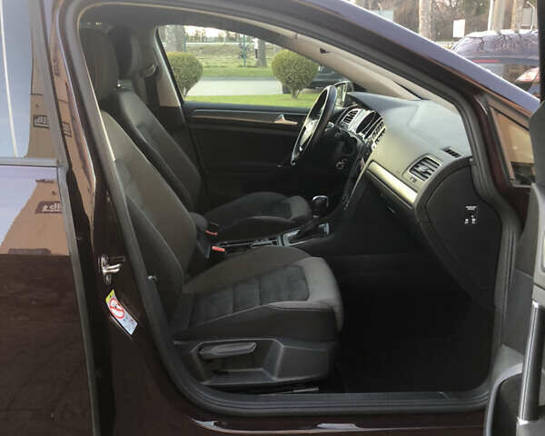 Бежевый Фольксваген Гольф, объемом двигателя 1.6 л и пробегом 206 тыс. км за 13700 $, фото 23 на Automoto.ua