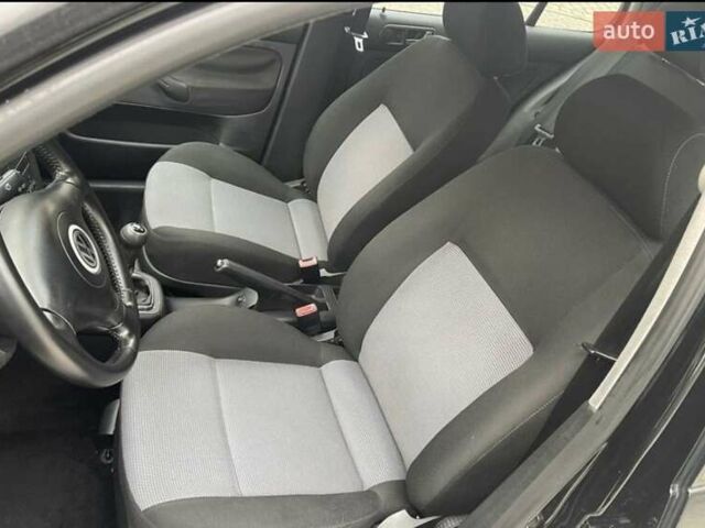 Чорний Фольксваген Гольф, об'ємом двигуна 1.9 л та пробігом 191 тис. км за 950 $, фото 13 на Automoto.ua