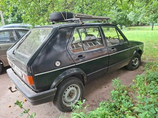 Чорний Фольксваген Гольф, об'ємом двигуна 1.1 л та пробігом 295 тис. км за 1100 $, фото 3 на Automoto.ua