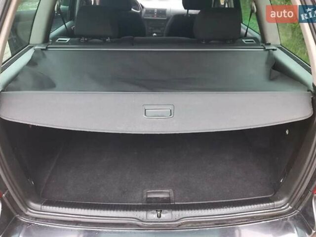 Черный Фольксваген Гольф, объемом двигателя 1.9 л и пробегом 255 тыс. км за 1000 $, фото 11 на Automoto.ua