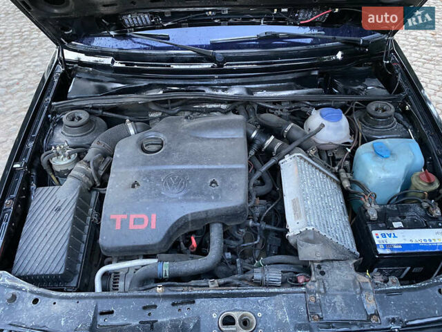Чорний Фольксваген Гольф, об'ємом двигуна 1.9 л та пробігом 133 тис. км за 2700 $, фото 13 на Automoto.ua