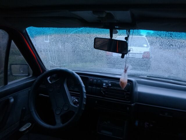 Чорний Фольксваген Гольф, об'ємом двигуна 0 л та пробігом 160 тис. км за 1190 $, фото 2 на Automoto.ua